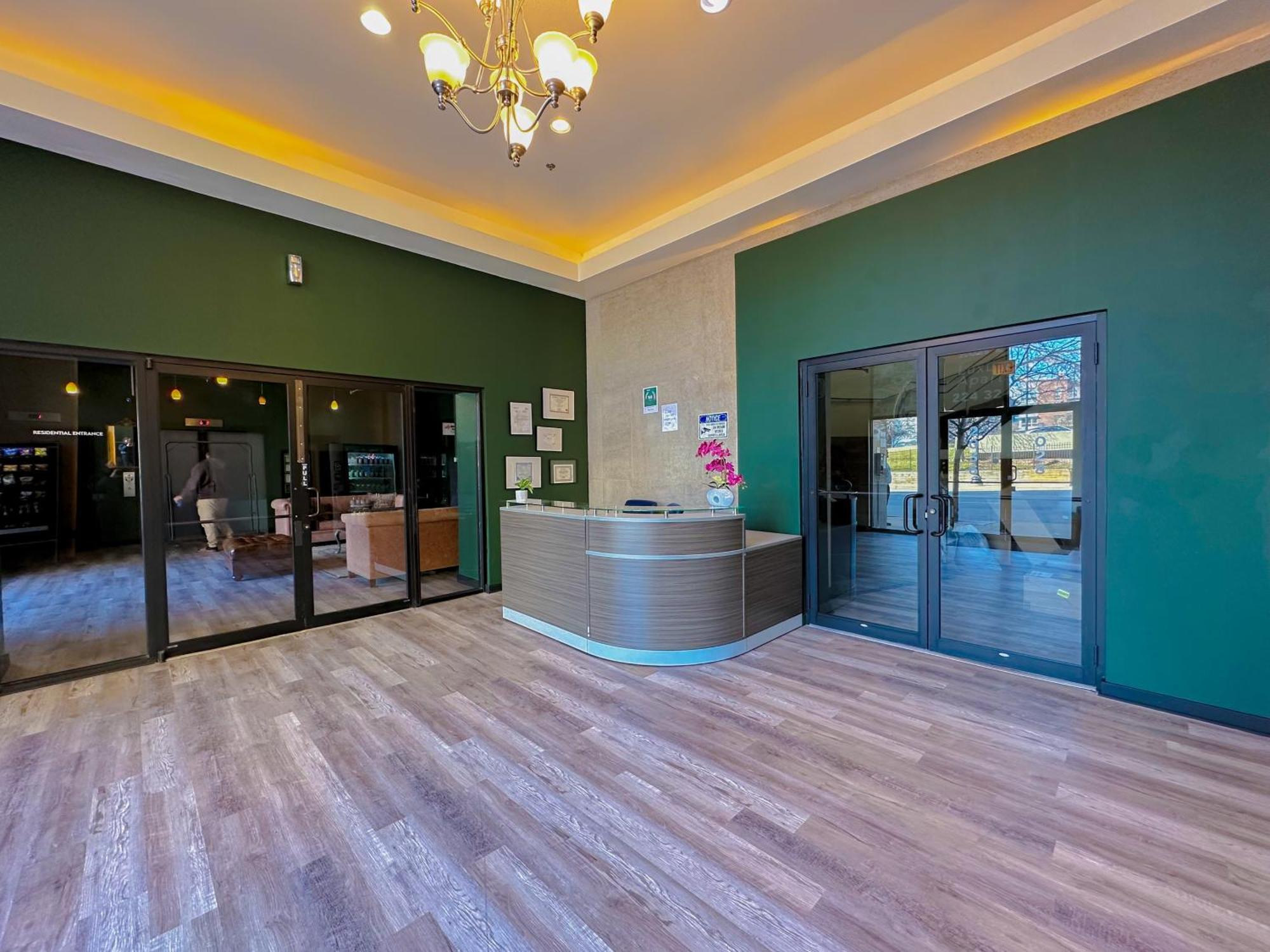 Mccormick Place 3Br Luxury Penthouse Duplex With Personal Rooftop And Optional Parking For 8 Guests In Chicago South Loop Eksteriør billede