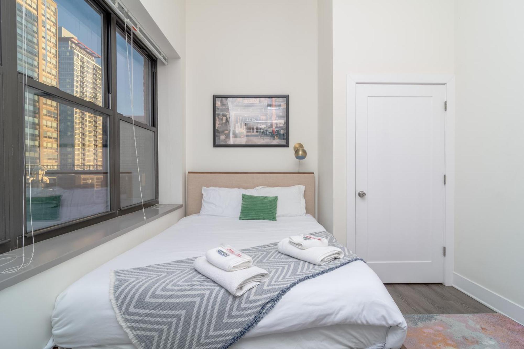 Mccormick Place 3Br Luxury Penthouse Duplex With Personal Rooftop And Optional Parking For 8 Guests In Chicago South Loop Eksteriør billede